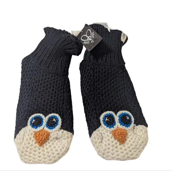 Nirvanna Designs Penguin Slippers Size Large - Picture 3 of 7